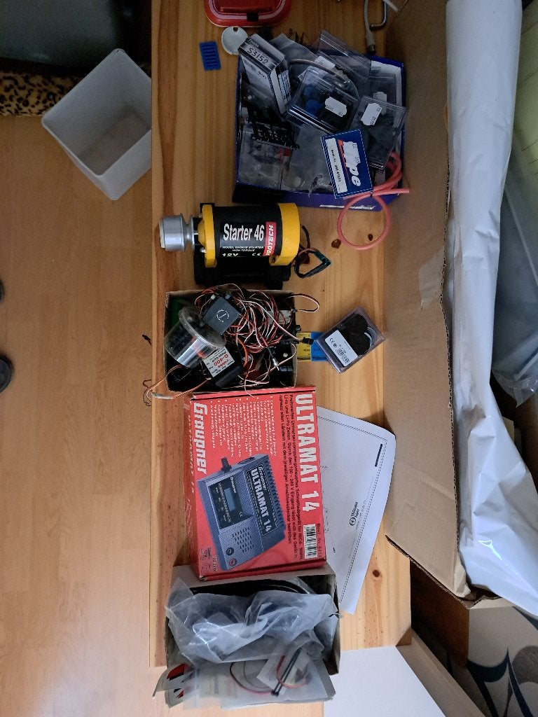 rc vliegtuigen en heli,s, Zo goed als nieuw, Groter dan 1:72, Vliegtuig, Ophalen