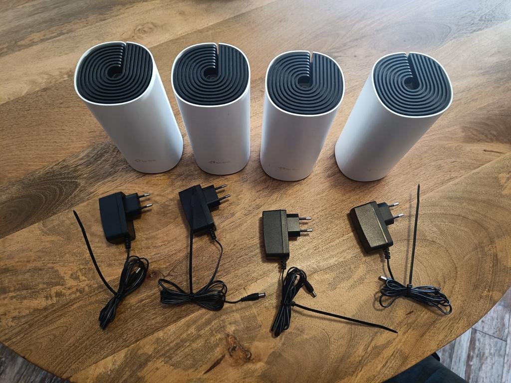 TP-Link Deco M4R Mesh WiFi Systeem (4 stuks), Ophalen, Zo goed als nieuw