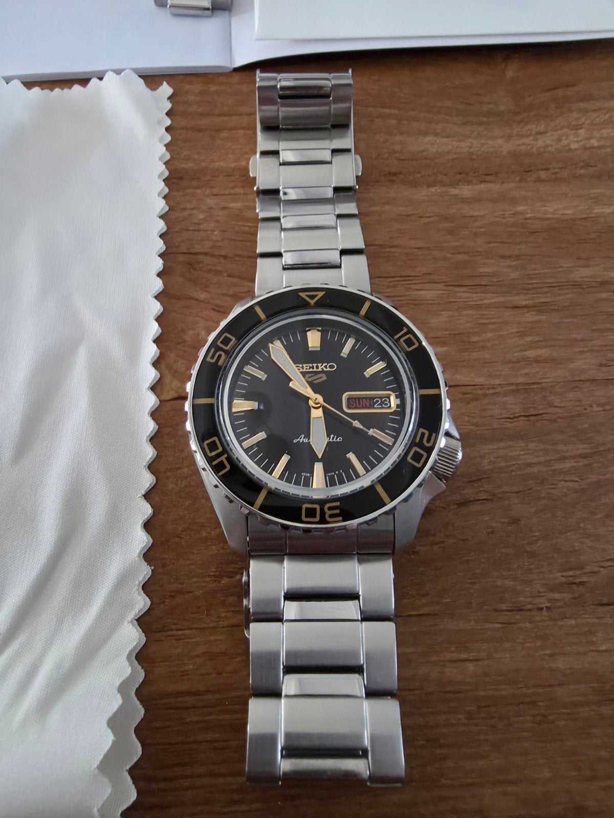 Seiko 5 Sports SRPK99K1 Automatisch Herenhorloge, Staal, Polshorloge, Ophalen of Verzenden, Zo goed als nieuw