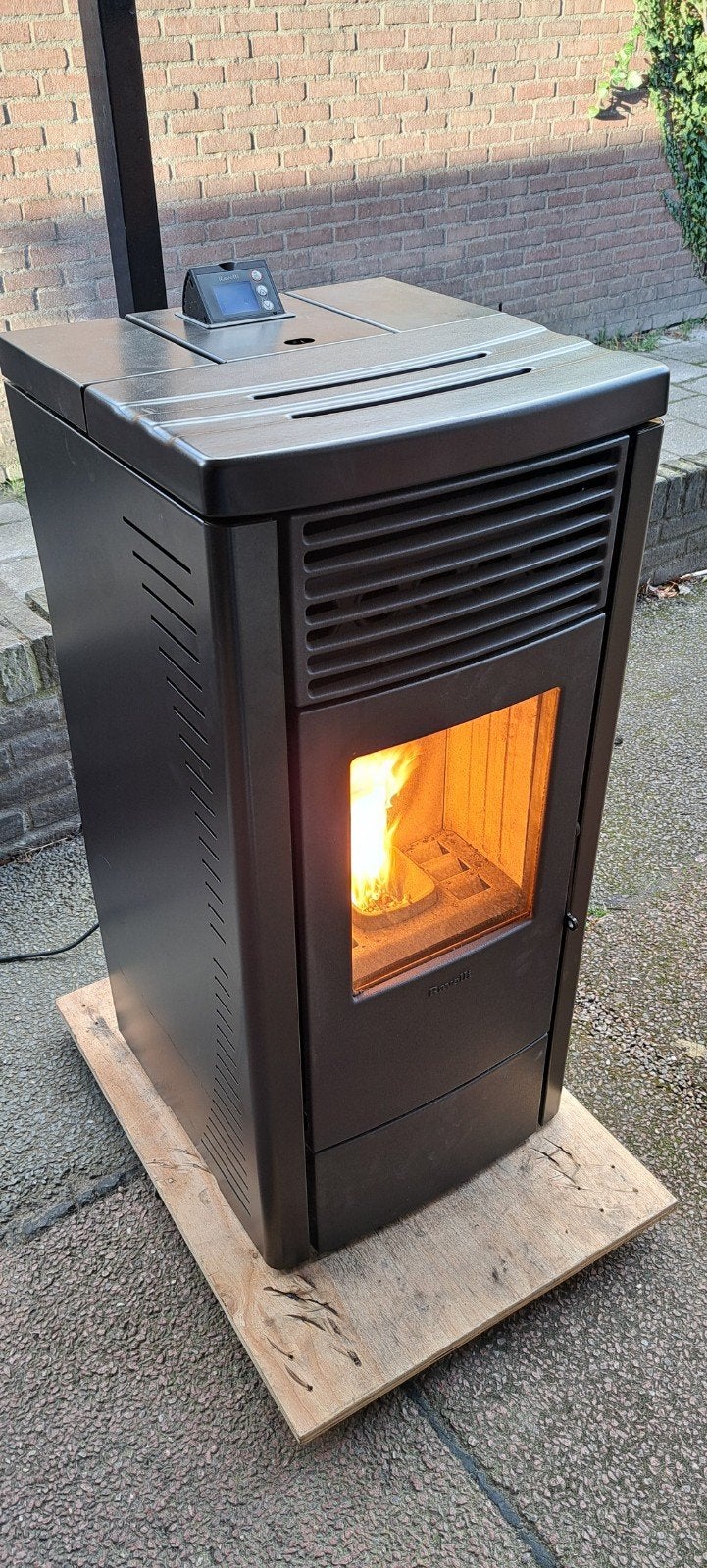 Ravelli R70 Pelletkachel - In goede staat., Ophalen, Overige brandstoffen, Zo goed als nieuw, Pelletkachel