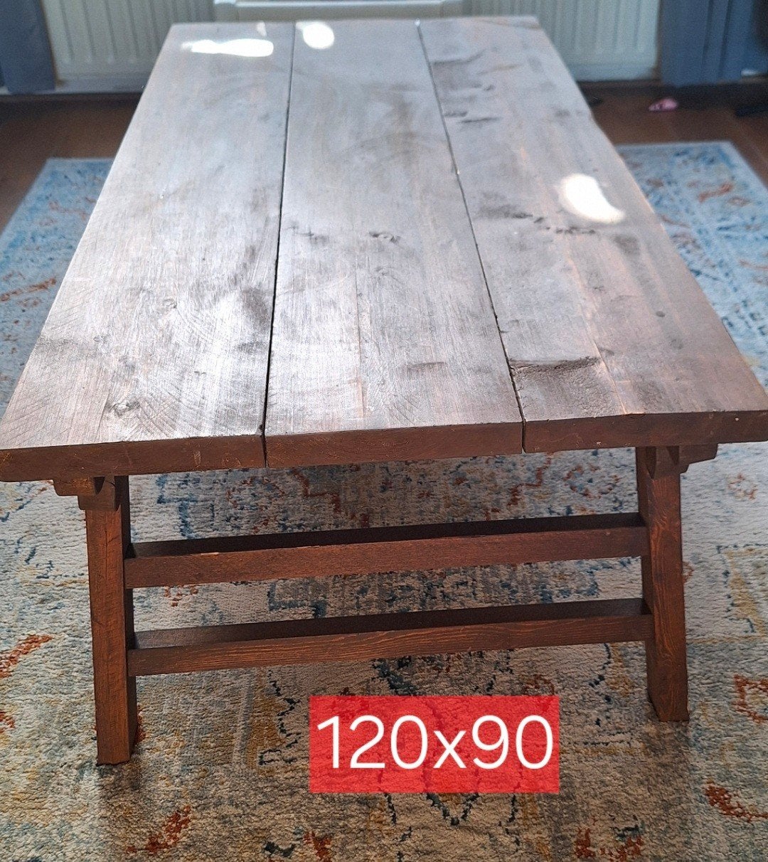 landelijke salontafel van huisje sfeer, Ophalen, 100 tot 150 cm, 50 tot 100 cm, Zo goed als nieuw