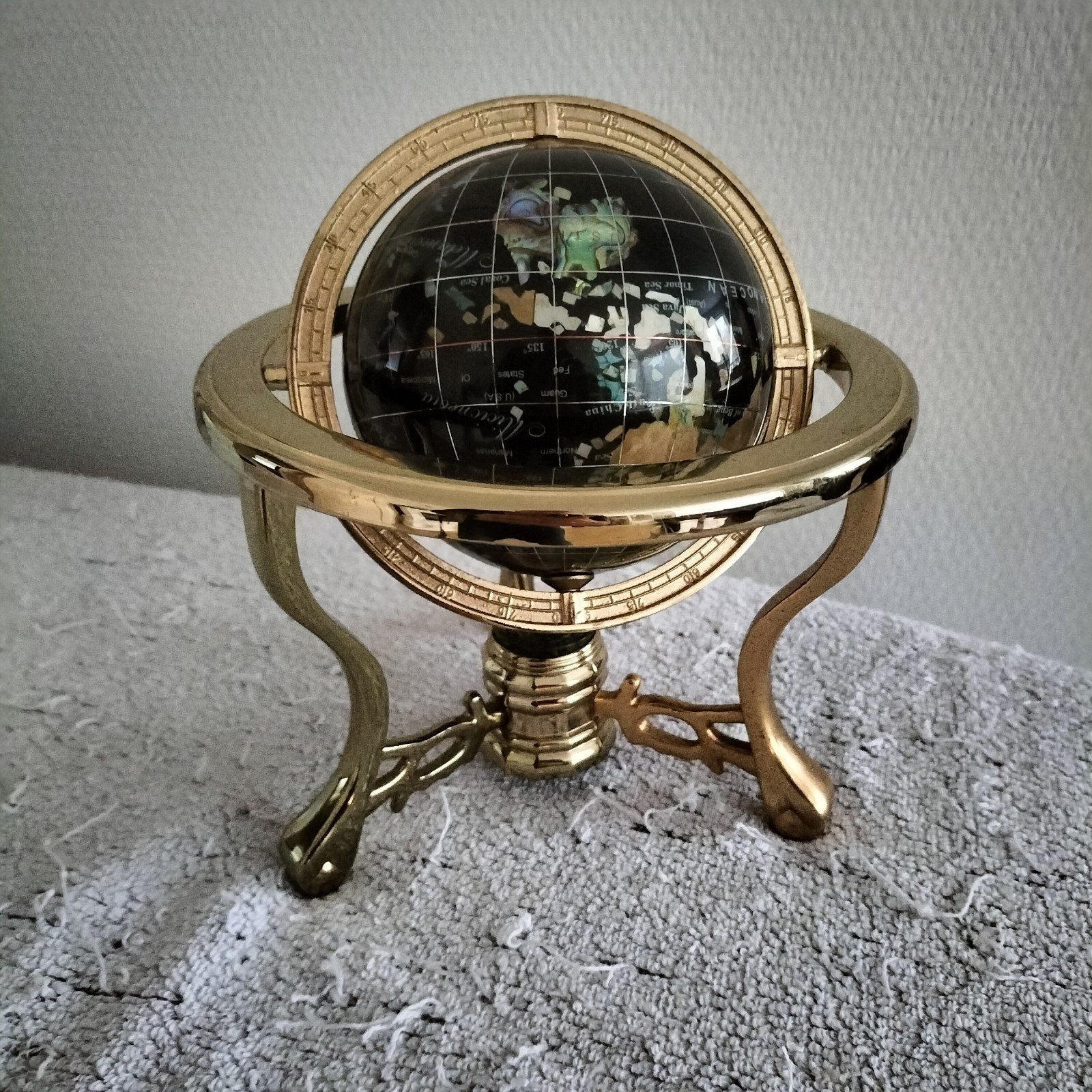 Originele Edelstenen wereldbol van Unique Art, Draaibaar, Ophalen of Verzenden, Zo goed als nieuw, Metaal
