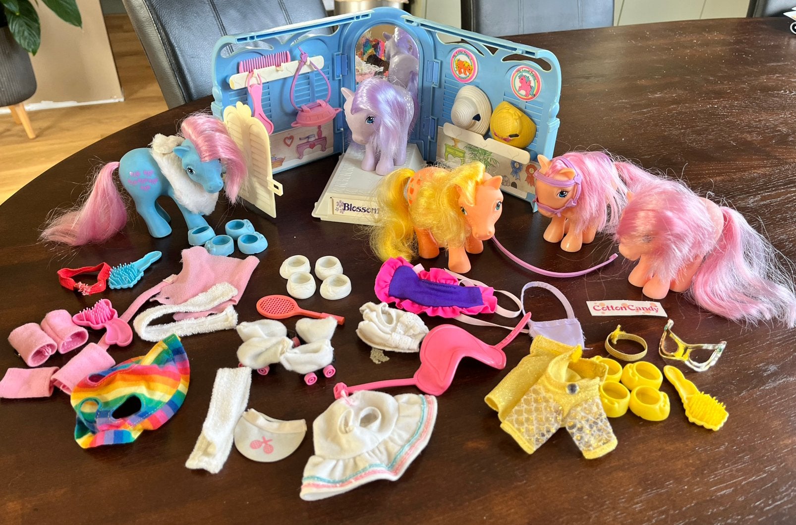 Vintage My Little Pony G1 jaren 80 - 5 pony’s + accessoires, Ophalen of Verzenden, Gebruikt