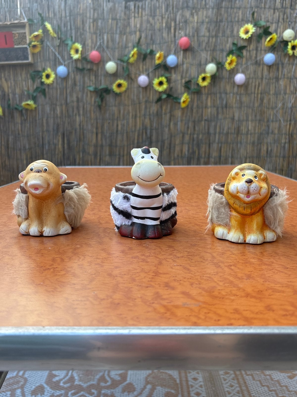 Leuke kleine bloempotjes met dierenfiguren, Gebruikt, Rond, Binnen, Ophalen of Verzenden
