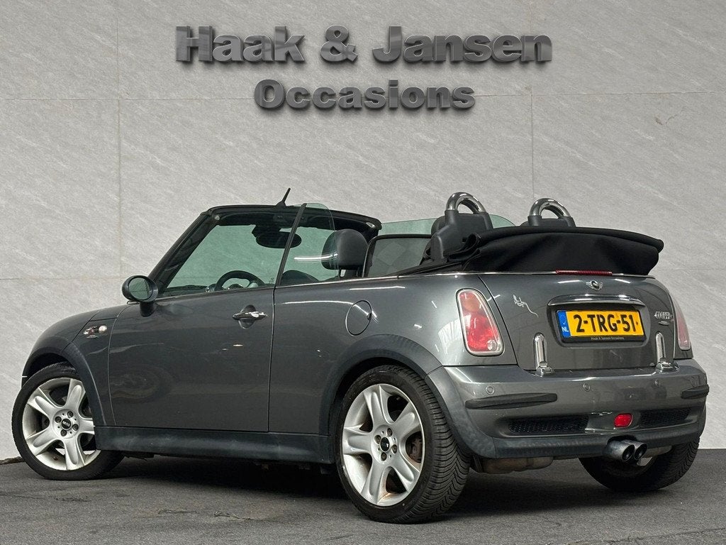 Mini Mini Cabrio 1.6 Cooper S - JCW - Leder - Stoelverw - Ca, Auto's, Mini, Gebruikt, 4 cilinders, Cabriolet, 4 stoelen