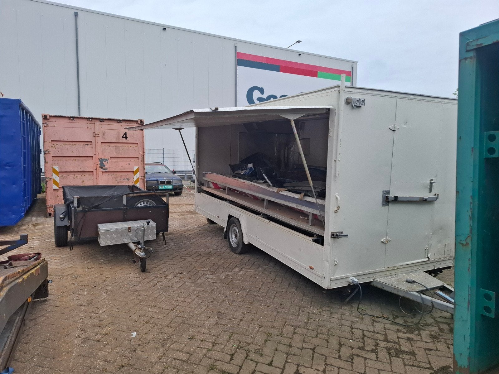 Verkoopwagen / Foodtruck / Marktwagen, Ophalen, Gebruikt