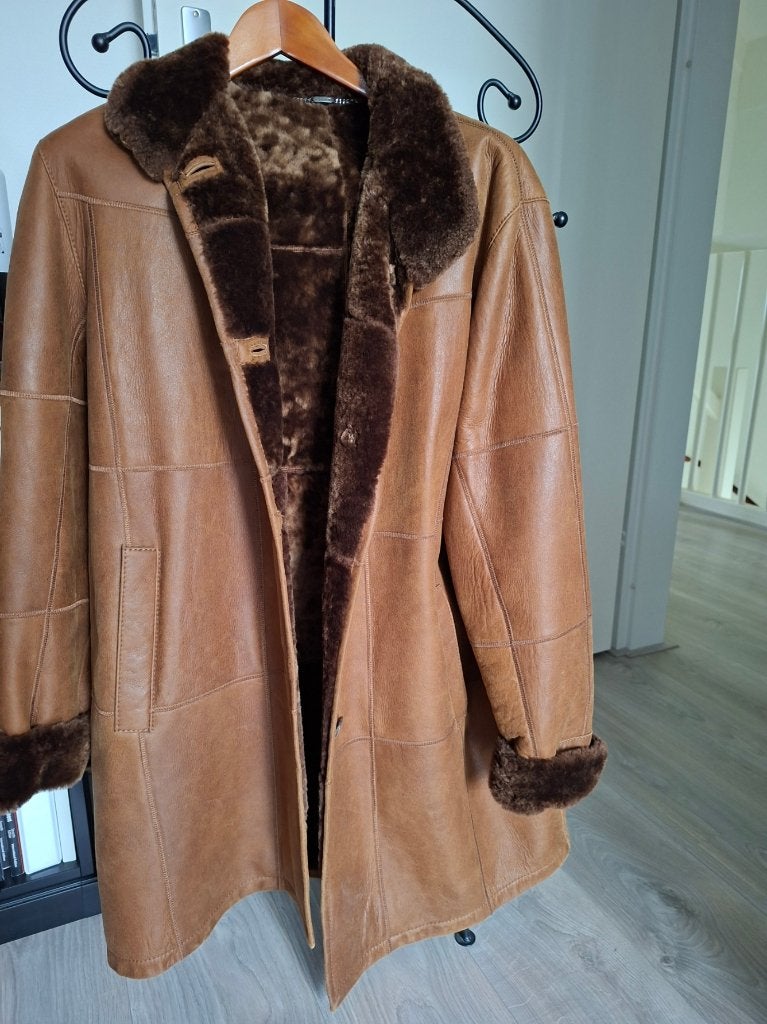Prachtige leren/bont gevoerde jas - atelier product L/XL, Ophalen of Verzenden, Zo goed als nieuw, Maat 46/48 (XL) of groter, Bruin