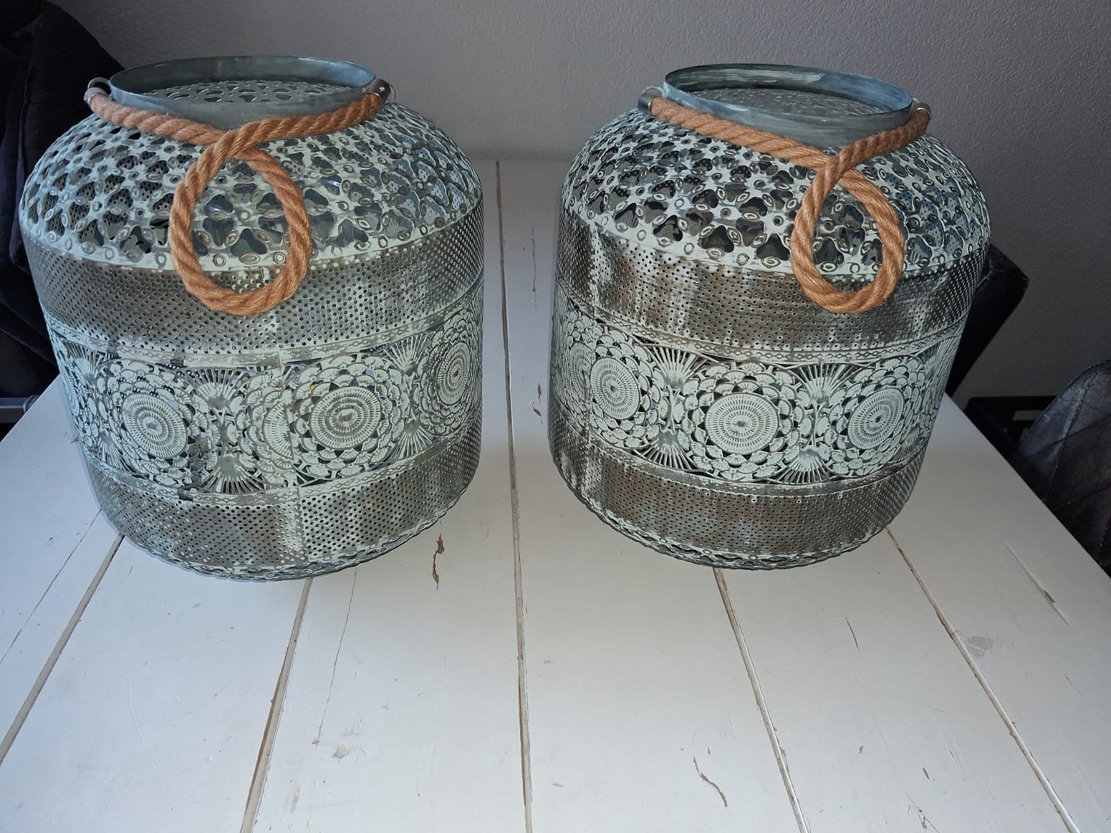 2 windlichten 33 cm hoog, Ophalen, Zo goed als nieuw