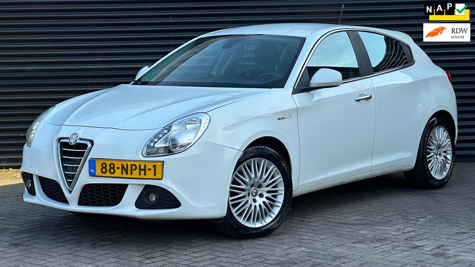 Alfa Romeo Giulietta 1.4 T Distinctive | Cruise | Clima | NA, Auto's, Voorwielaandrijving, Euro 5, Stof, Gebruikt