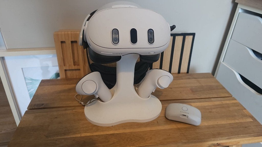 Meta quest 3 128GB with battery strap and stand, Spelcomputers en Games, Ophalen, Zo goed als nieuw, VR-bril, Overige platformen
