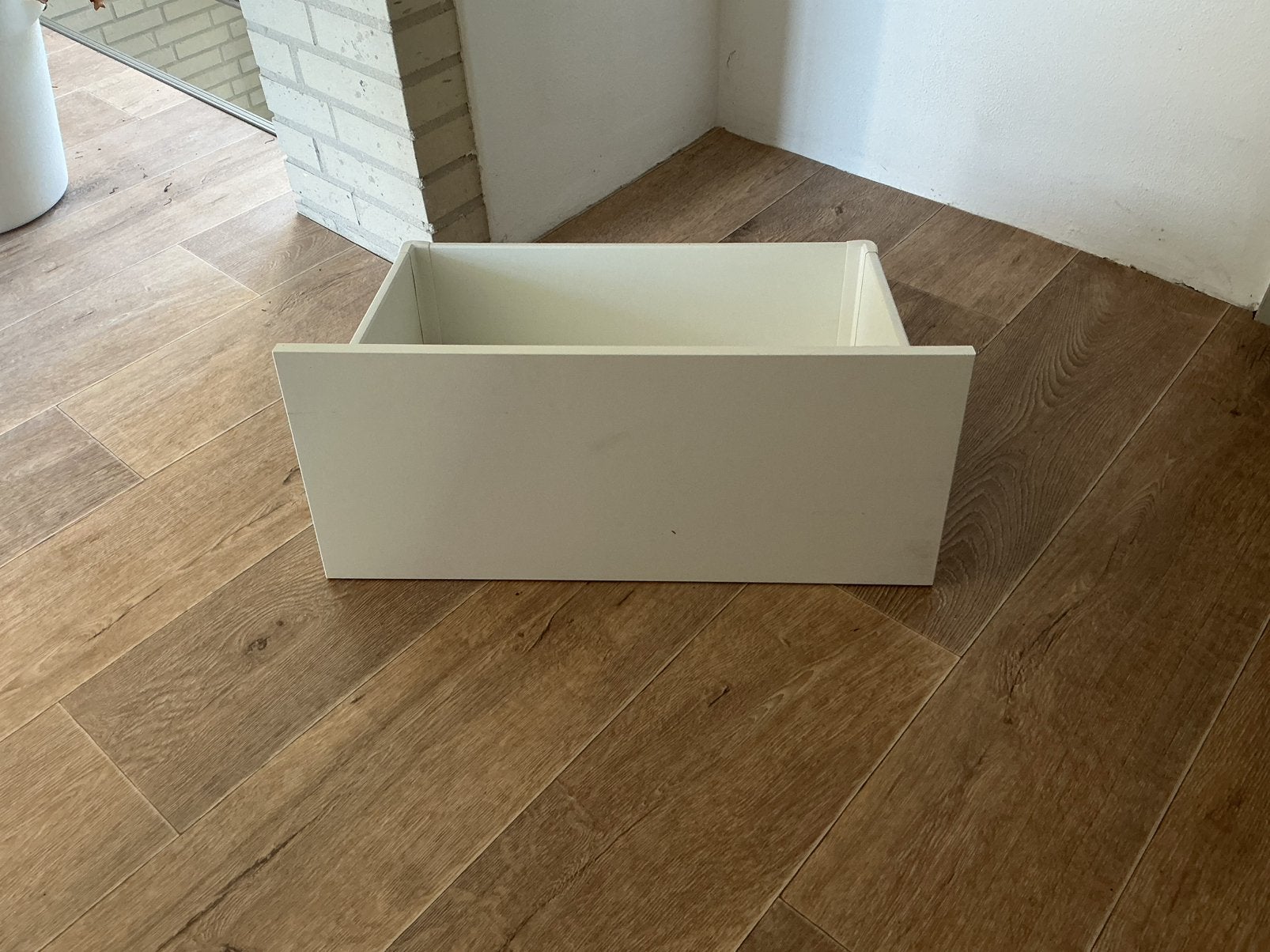 Besta lade en 2 x een frontje, Ophalen, 50 tot 100 cm, Zo goed als nieuw, Minder dan 100 cm