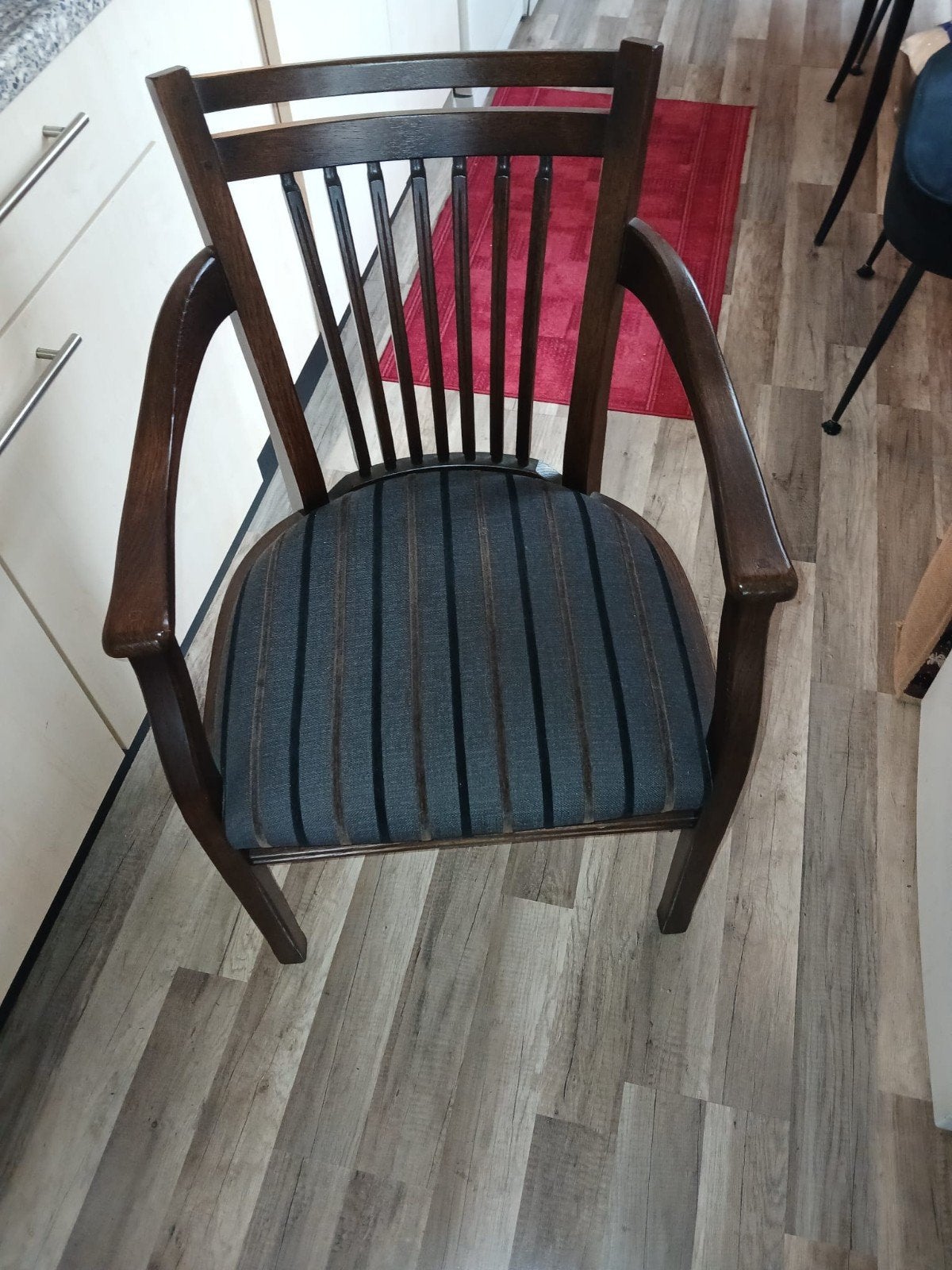Gratis af te halen mooie stoel, Huis en Inrichting, Stoelen, Ophalen of Verzenden, Eén