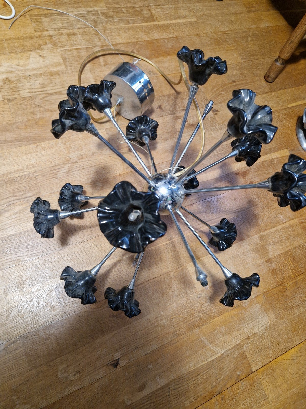 KARE Design Sputnik Kroonluchter - Vintage Stijl, Huis en Inrichting, Ophalen, E14 (klein), Vintage, Sputnik, Modern, Retro, Kunststof