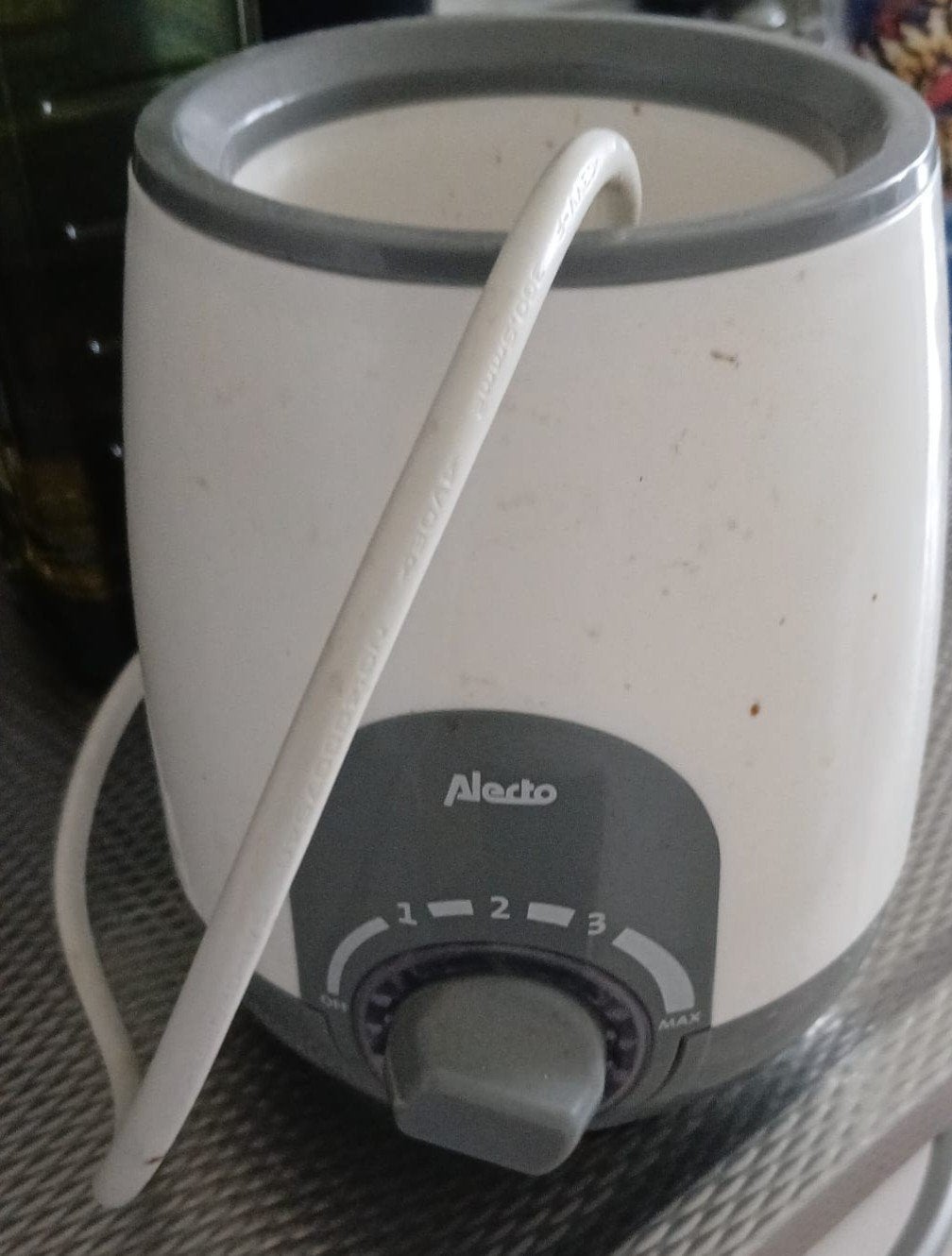 Alecto BW-112 CAR flesverwarmer met kabel voor onderweg, Ophalen of Verzenden, Zo goed als nieuw, Flessen- of potjesverwarmer