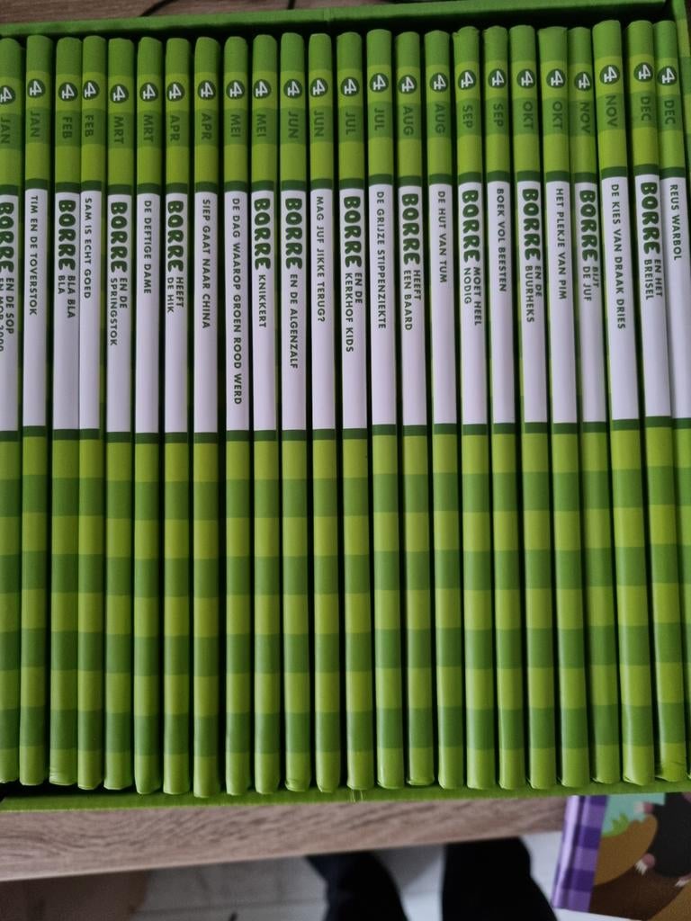 Serie borre boekjes deel 4, Ophalen of Verzenden, Zo goed als nieuw