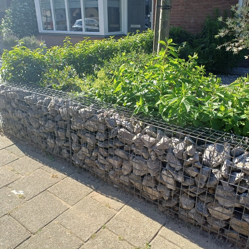 Gratis Stalen korfschutting, Tuin en Terras, Ophalen, Gebruikt, IJzer, Overige typen