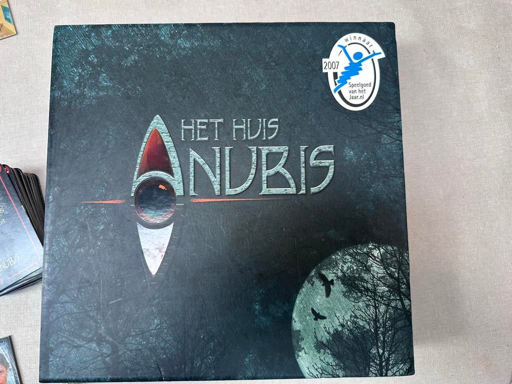 Het Huis Anubis Bordspel - Compleet!, Ophalen of Verzenden, Zo goed als nieuw