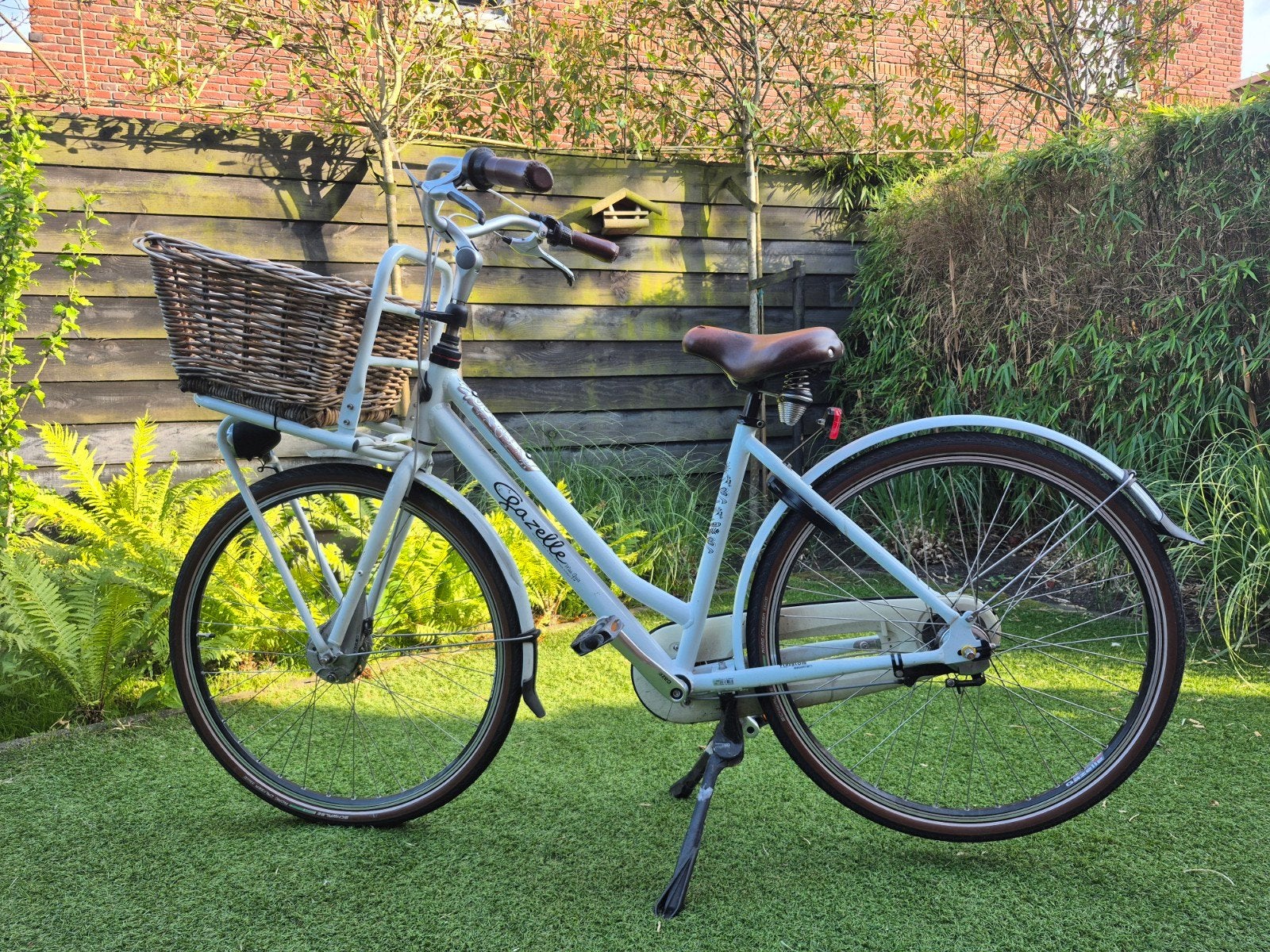 Gazelle Miss Grace damesfiets met mand, Fietsen en Brommers, Fietsen | Dames | Damesfietsen, Ophalen, Gebruikt, Versnellingen