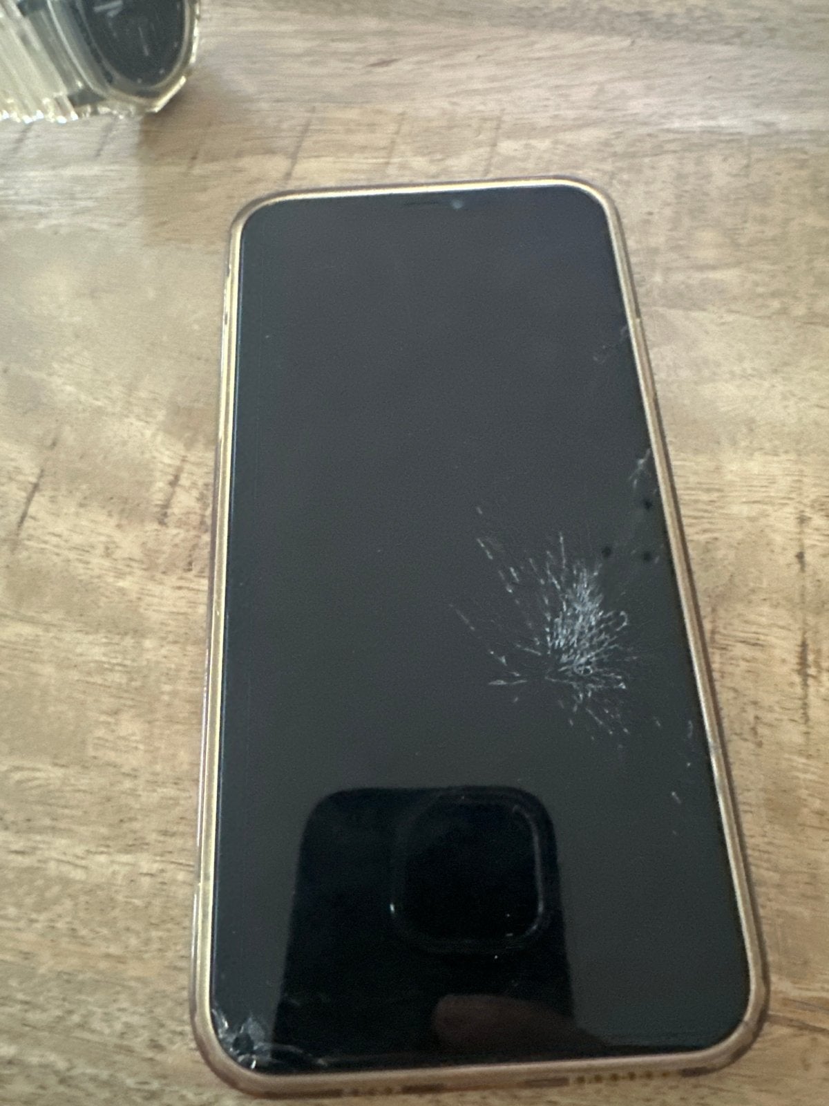 iPhone 11 Pro Max - Niet werkend (scherm en achterkant kapot, Telecommunicatie, Mobiele telefoons | Apple iPhone, Ophalen of Verzenden