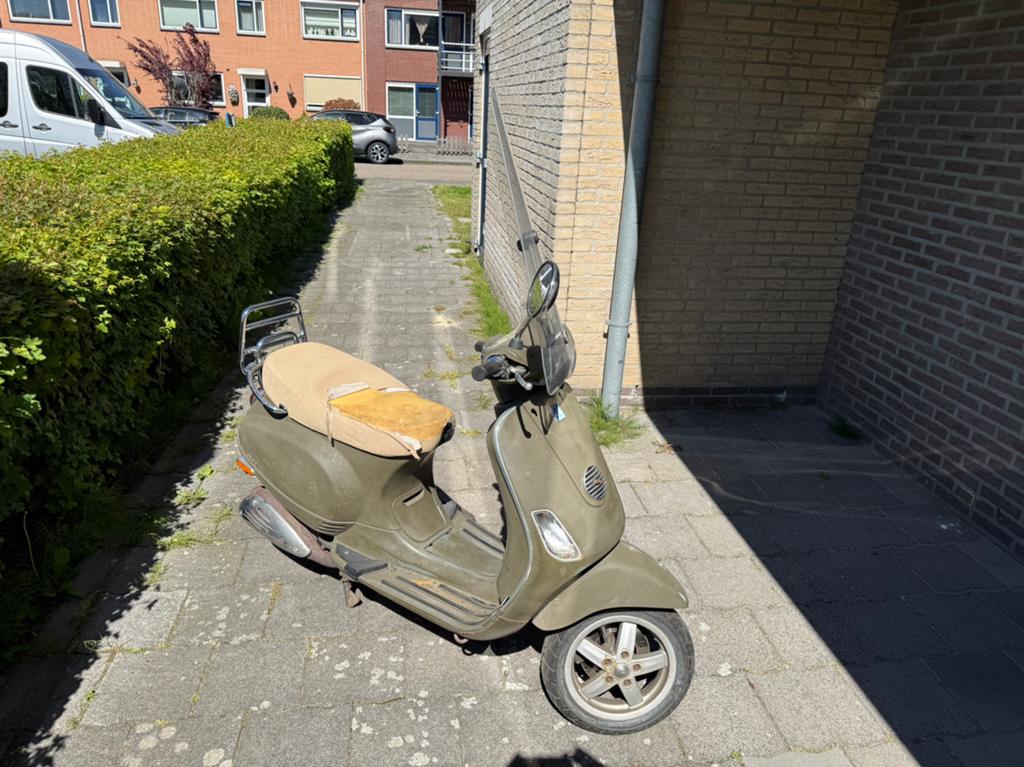 Vespa LX50 4T Opknapper, Fietsen en Brommers, Ophalen, Gebruikt, Benzine, Vespa LX