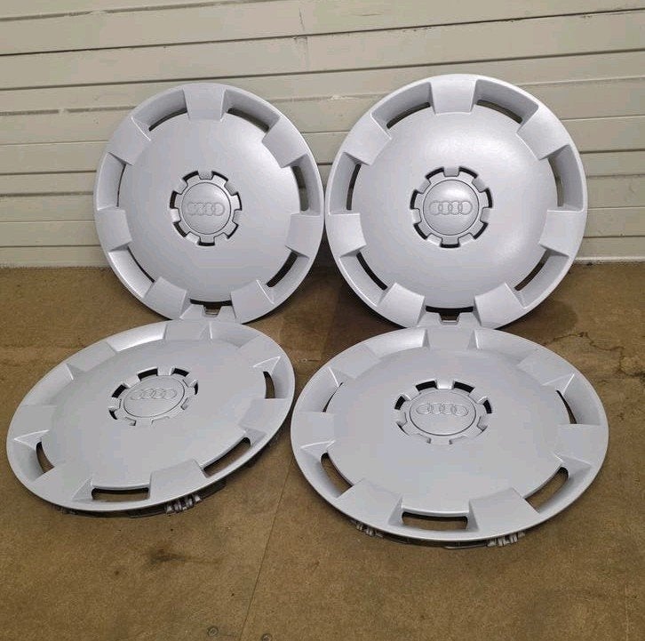 Audi 16 inch wieldoppen, Ophalen of Verzenden, Zo goed als nieuw
