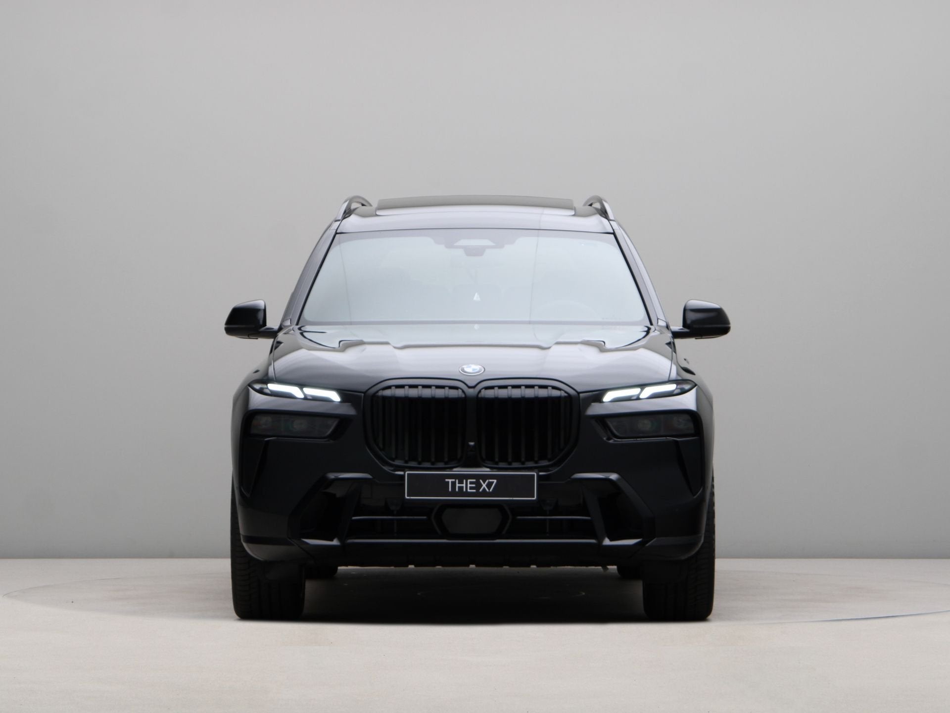 BMW X7 xDrive40i M Sportpakket Pro - Trekhaak (bj 2026), Auto's, Automaat, Zwart, 7 stoelen, Zwart