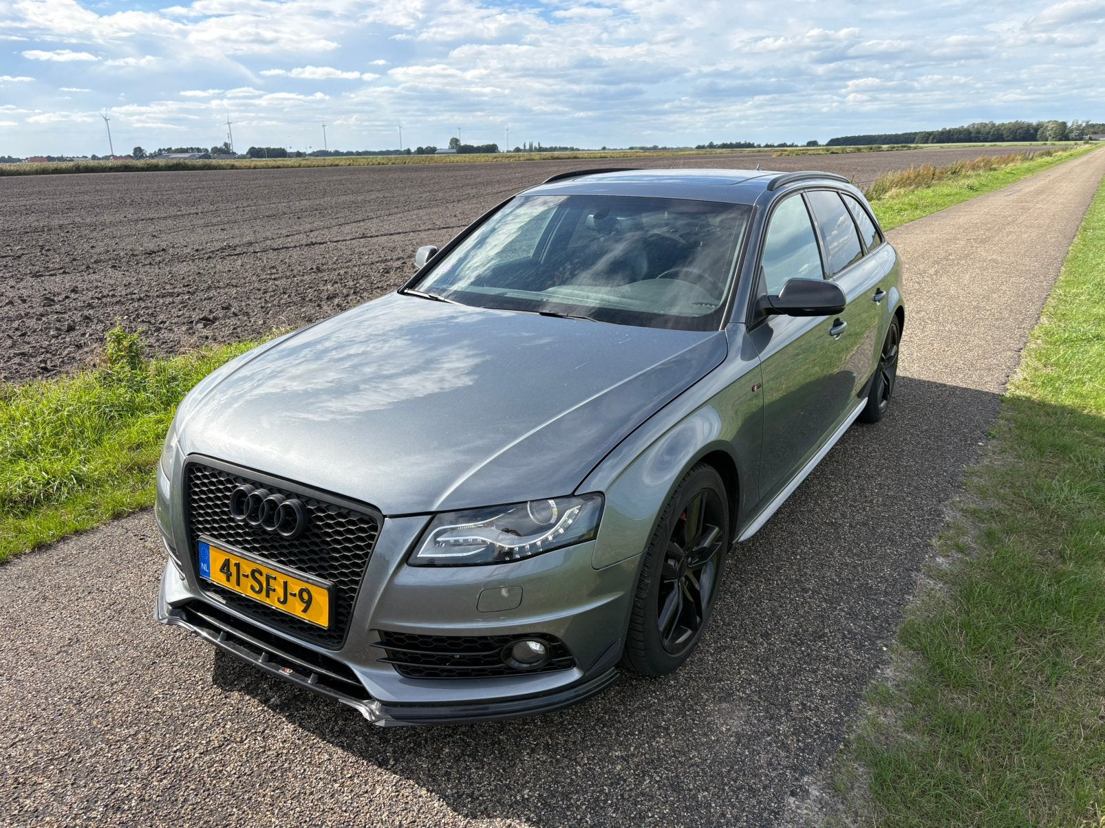 Audi A4 avant benzine 3x s line, Auto's, Voorwielaandrijving, 4 cilinders, Stationwagon, Handgeschakeld