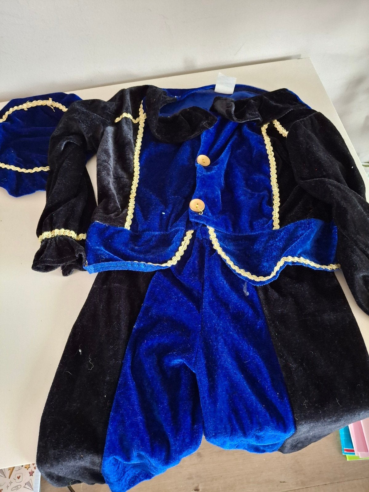 piet /Prins/koning kostuum blauw/zwart maat 110-116, Kinderen en Baby's, Carnavalskleding en Verkleedspullen, Ophalen of Verzenden