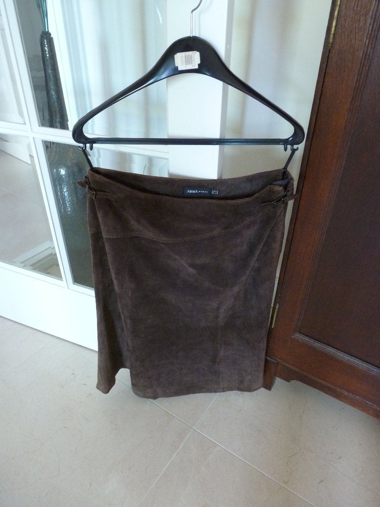 winter midi rok arma SUEDE ECHT LEER 40 -GRATIS zend, Kleding | Dames, Rokken, Maat 38/40 (M), Bruin, Ophalen of Verzenden, Zo goed als nieuw