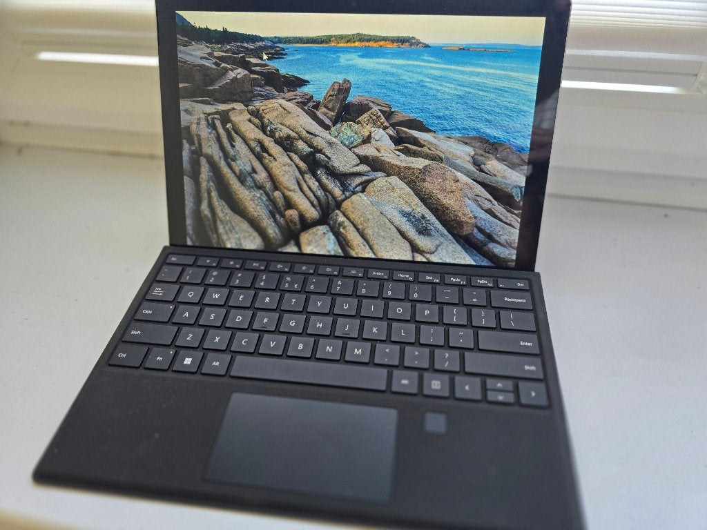 Microsoft Surface Pro 5 i5-7300U 4GB RAM 128GB SSD, Computers en Software, Windows Laptops, Gebruikt, 2 tot 3 Ghz, Qwerty, Ophalen of Verzenden