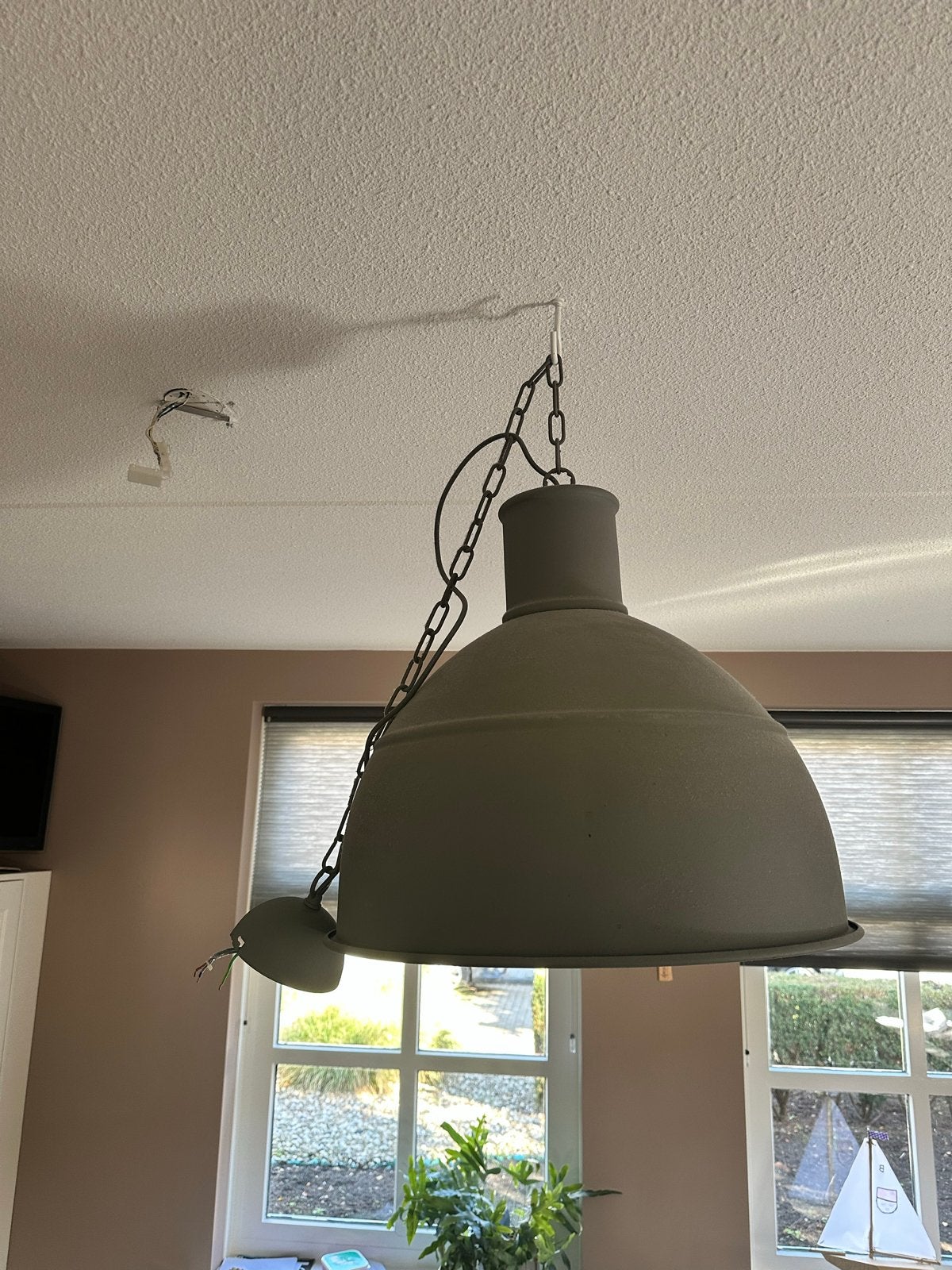 Industriële hanglamp van Karwei - Grijs, Ophalen, Gebruikt, Metaal, E27 (groot)