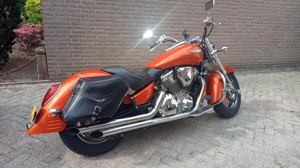 Honda VTX 1800 Chopper - Bouwjaar 2002, Cardan-aandrijving, 2 cilinders, Particulier, Meer dan 35 kW