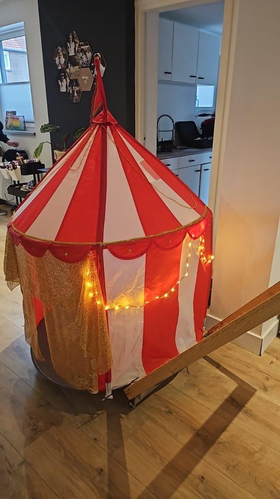 Circustent op kar voor carnaval, Ophalen of Verzenden, Gebruikt