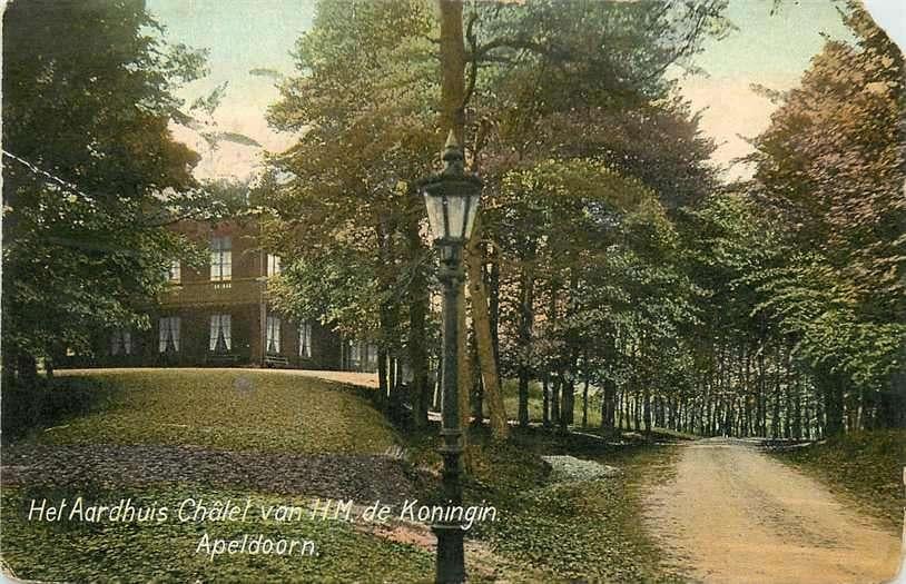 377-026-029 Apeldoorn Het Aardhuis Chalet, Verzamelen, Ansichtkaarten | Nederland, Gelderland, Voor 1920, Ophalen of Verzenden