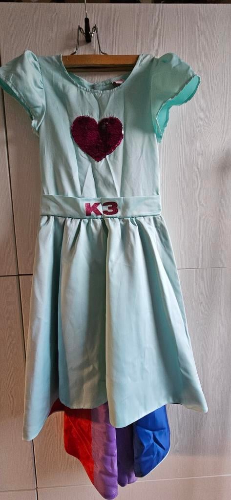 K3 regenboogjurk, maat 152 nieuw., Kinderen en Baby's, Carnavalskleding en Verkleedspullen, Ophalen of Verzenden, Nieuw, 146 t/m 152