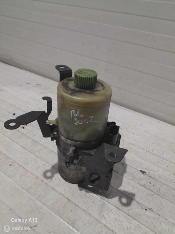 Stuurpomp Volkswagen Polo 6Q0423371, Auto-onderdelen, Gebruikt, Ophalen of Verzenden