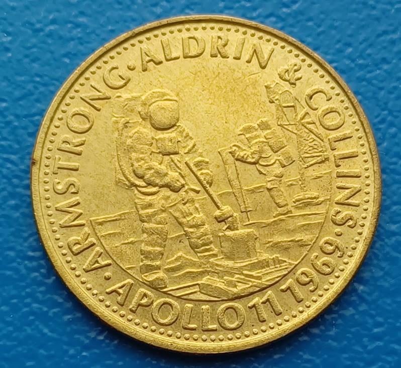 Shell Token - Man in Flight #20 Armstrong, Aldrin & Collins, Ophalen of Verzenden, Overige materialen, Nederland