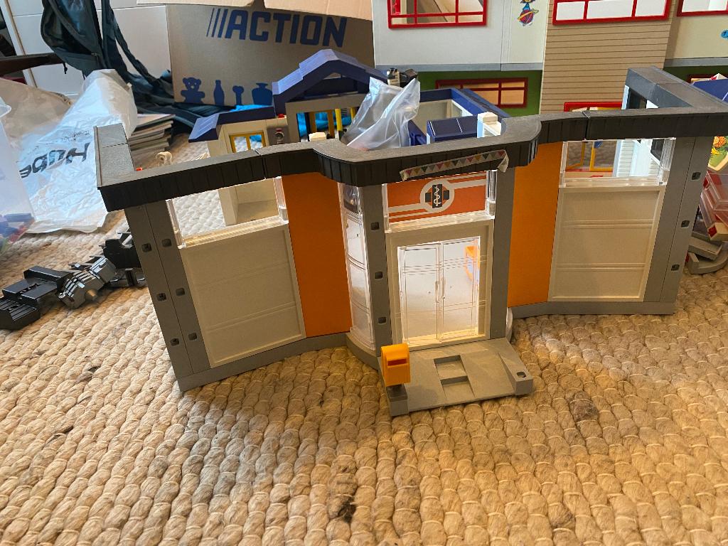 playmobil ziekenhuis 70191 met doos, Kinderen en Baby's, Speelgoed | Playmobil, Ophalen, Gebruikt, Complete set