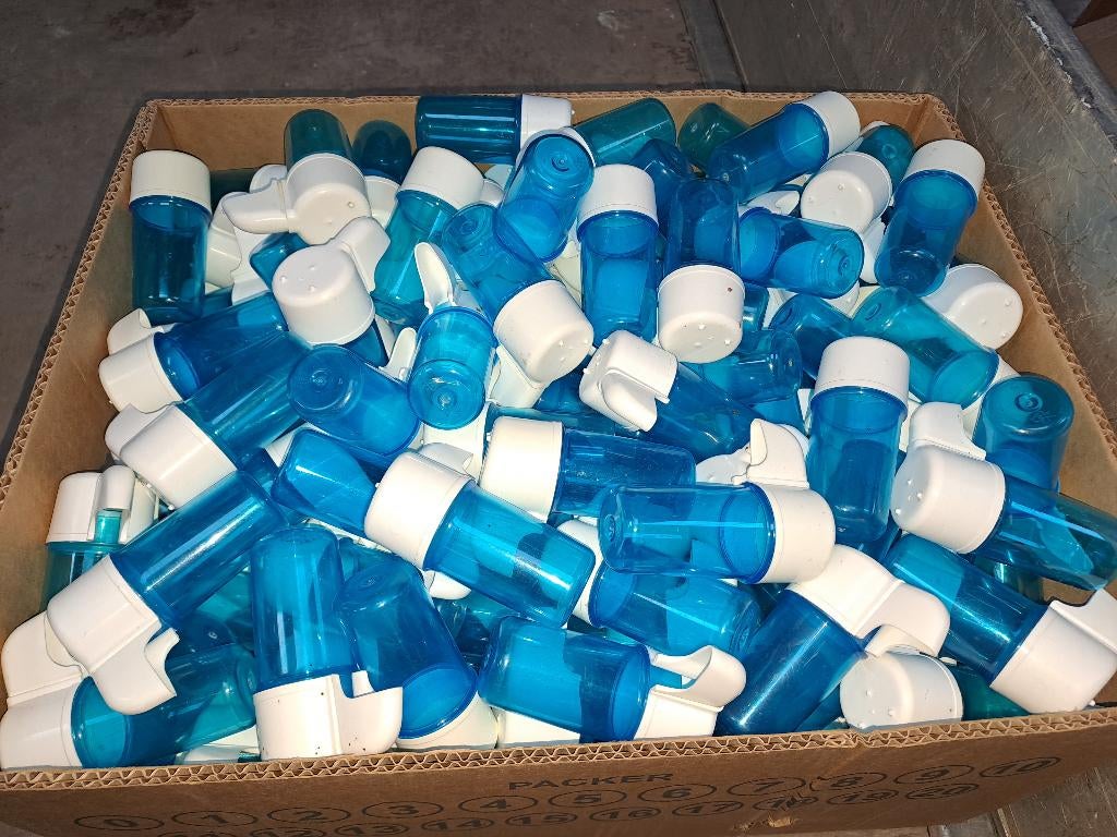 drinkflesjes kunststof / fonteintjes / nippel flessen etc., Dieren en Toebehoren, Ophalen, Zo goed als nieuw, Eten en Drinken