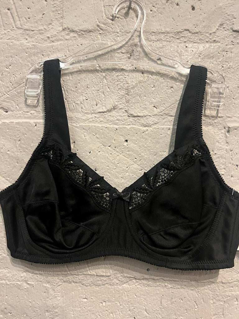 FELINA  bh maat 75C NIEUW!! Nu €10,-, Kleding | Dames, Ophalen of Verzenden, BH