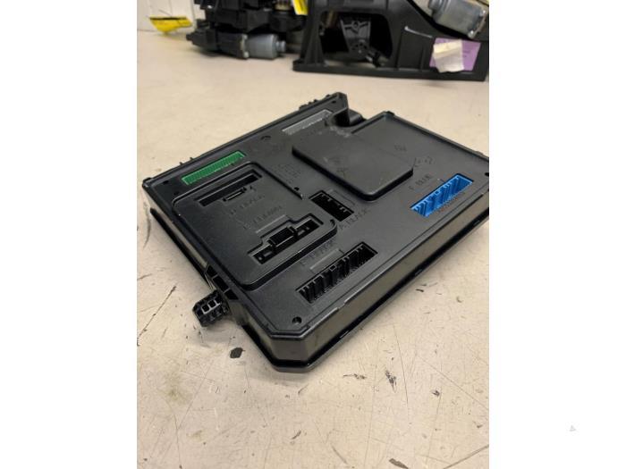 Computer Body Control van een Renault Scenic, Gebruikt, -, Renault, -