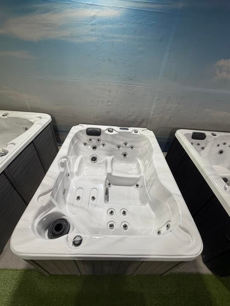 Balboa jacuzzi 3 persoons incl garantie, Verzenden, Zo goed als nieuw