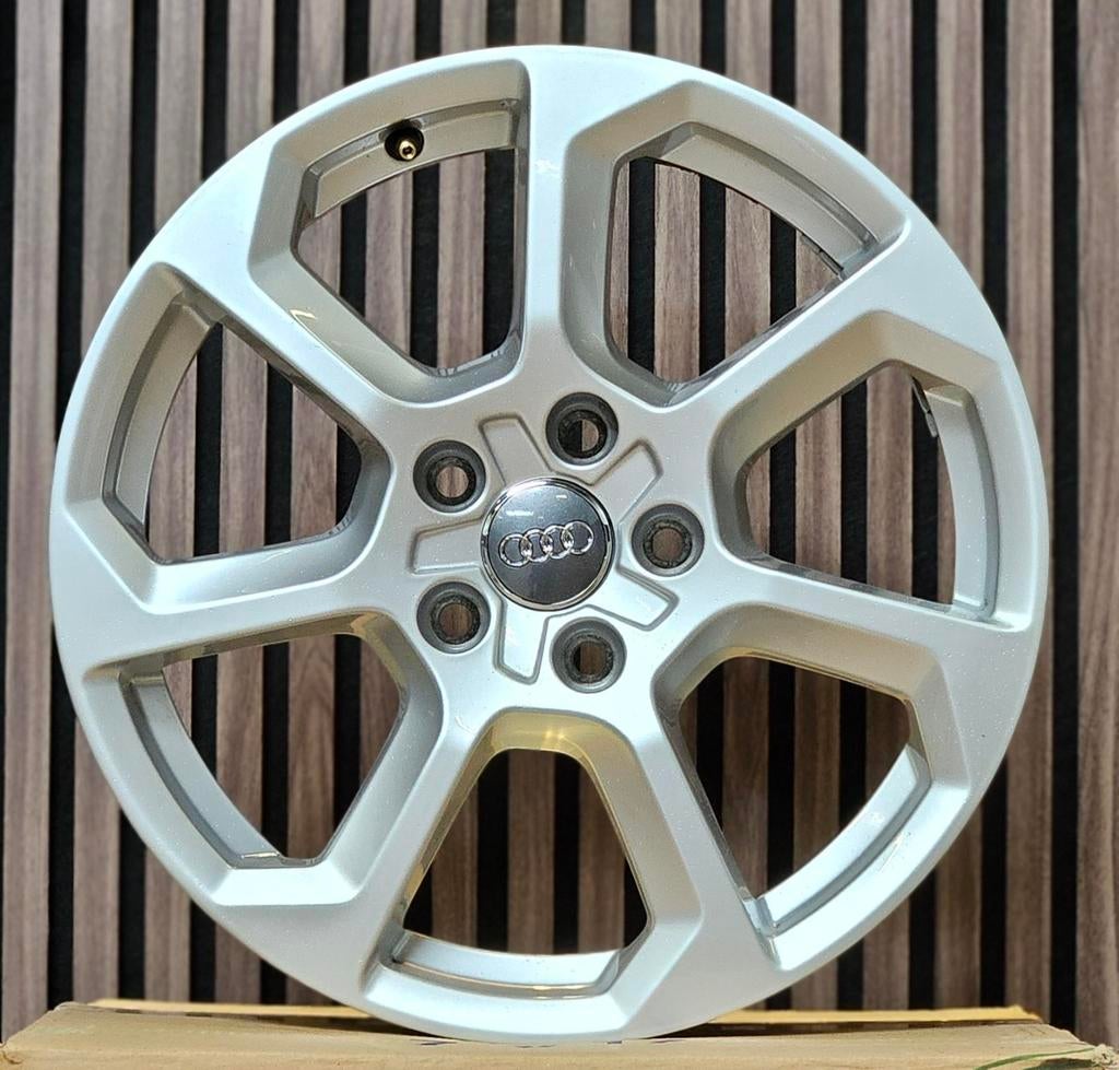 Nette 17" Orig AUDI A3 A4 Q2 Q3 Q4 TT Caddy Velgen 5x112, Ophalen, Audi, Gebruikt, Velg(en)