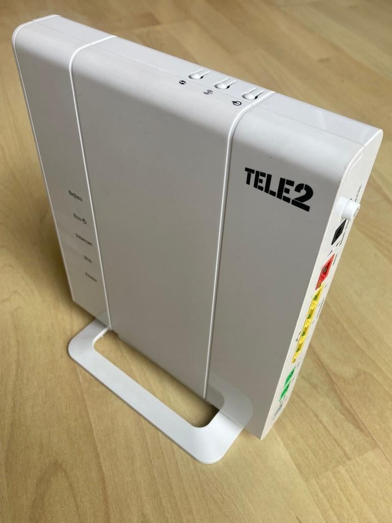 Tele2 ZTE Home Gateway ZXHN H369A, Computers en Software, Routers en Modems, Ophalen, Gebruikt, Router met modem, ZTE