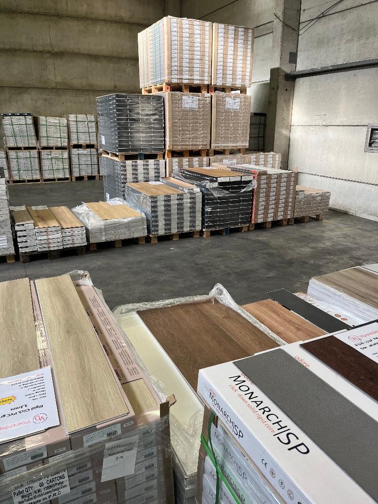 Uitzonderlijke actie op alle vloeren (Vinyl Laminaat Parket), Doe-het-zelf en Verbouw, Plinten en Afwerking, Nieuw, Overige typen
