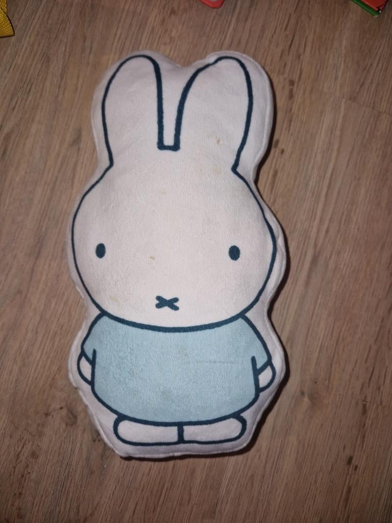 Miffy Knuffelkussen, Kinderen en Baby's, Speelgoed | Knuffels en Pluche, Gebruikt, Konijn, Ophalen of Verzenden