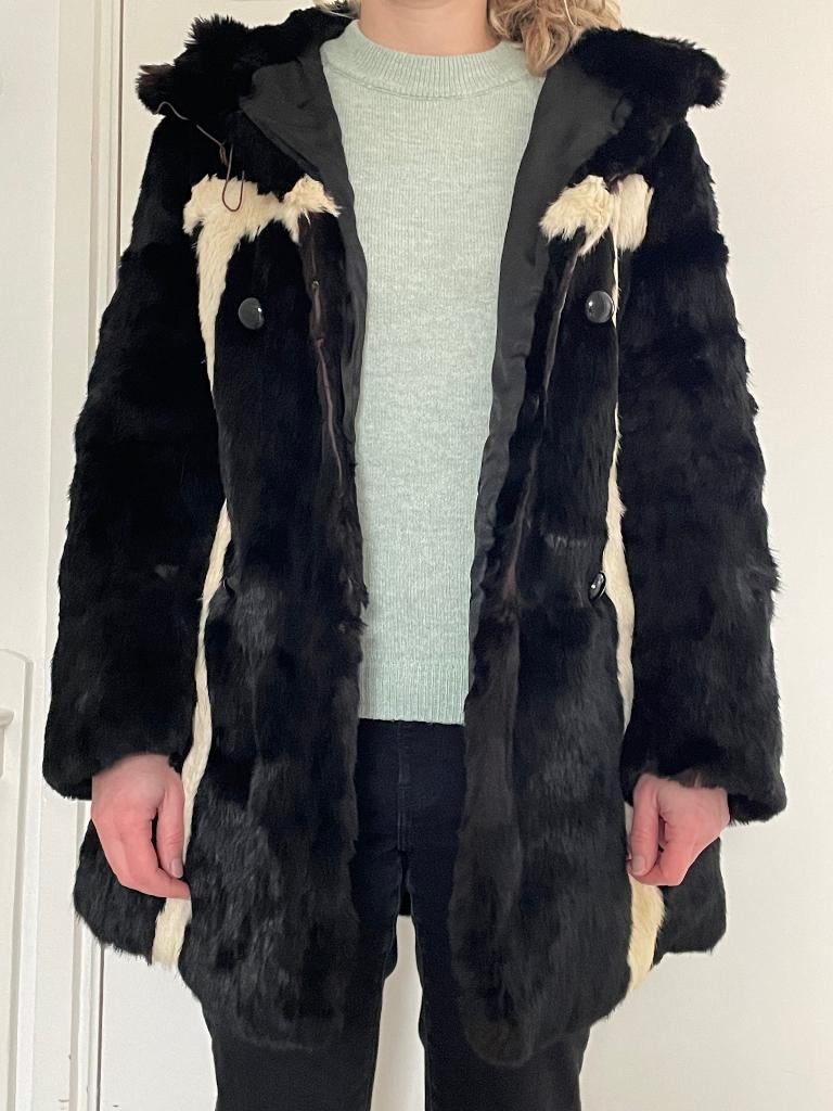 Unieke Vintage Bontjas, Kleding | Dames, Jassen | Winter, Ophalen of Verzenden, Gedragen, Maat 38/40 (M), Zwart