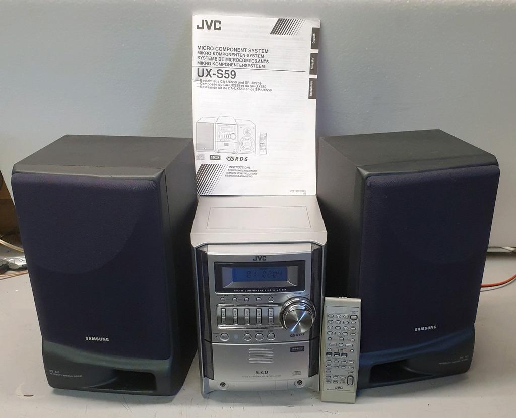 Jvc ux-s59 set 5cd speler + samsung 3weg speakers + remote, Audio, Tv en Foto, Stereo-sets, Ophalen of Verzenden