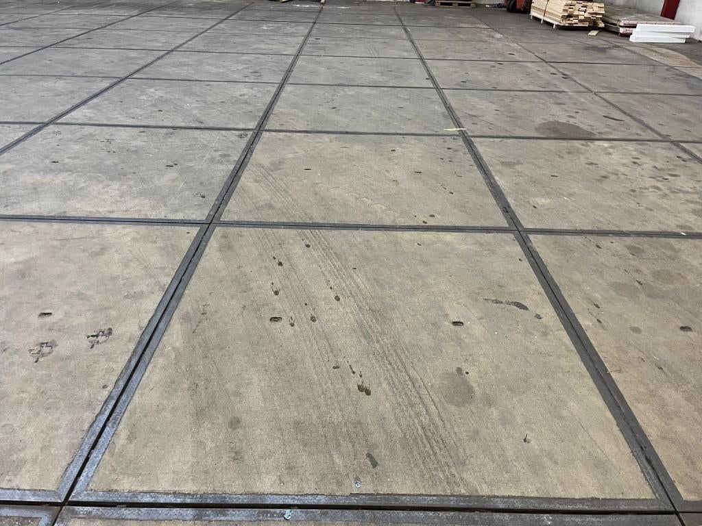 Stelconplaten 200x100x14 cm in zeer goede staat - Verkocht, Tuin en Terras, Tegels en Klinkers, Ophalen, Gebruikt, Beton, Overige typen