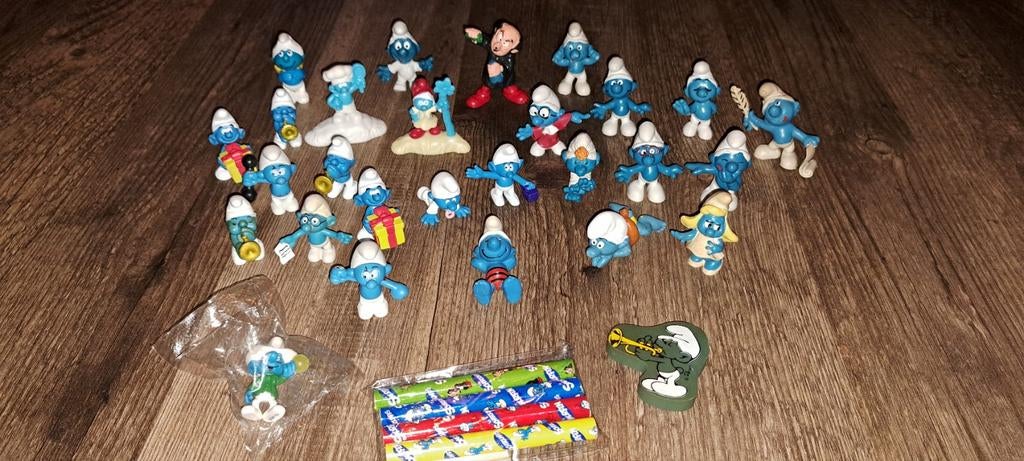 Set smurfen 27 stuks., Verzamelen, Ophalen of Verzenden, Zo goed als nieuw, Verschillende Smurfen